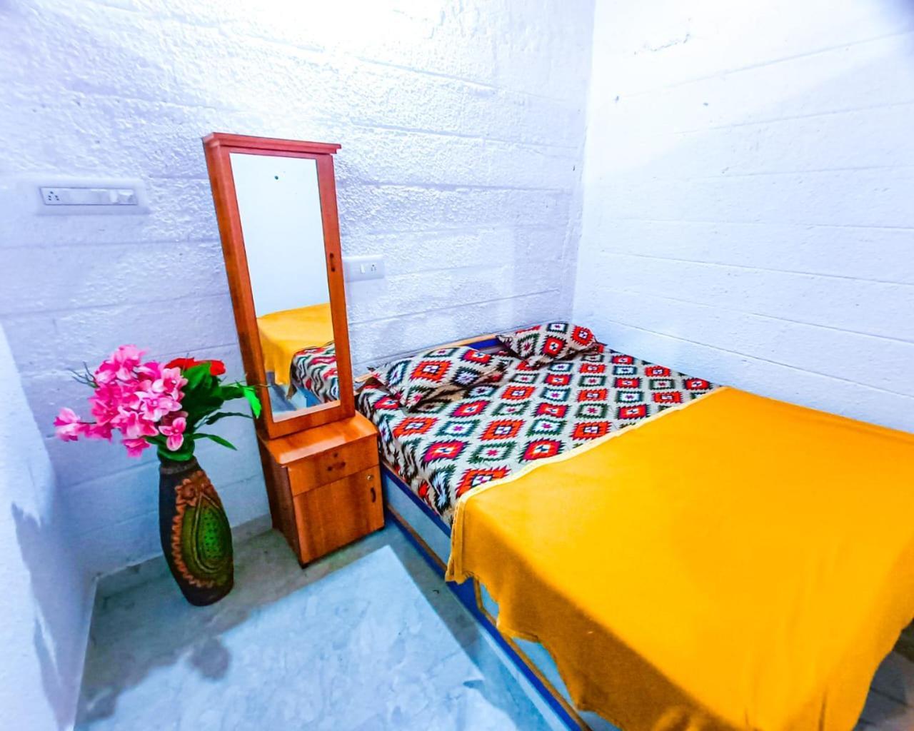 Sahara Family Homestay Mysore Ngoại thất bức ảnh
